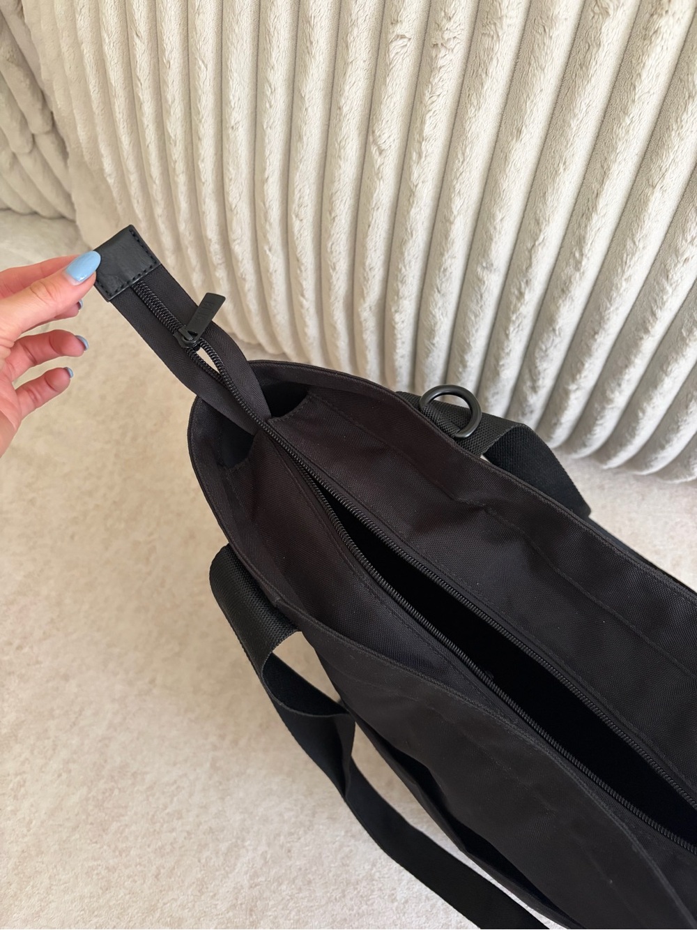 Beis Black Tote Bag - Picture 4 of 6